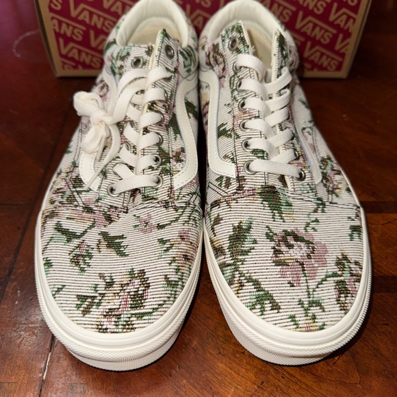 Men’s vans - Picture 3 of 6